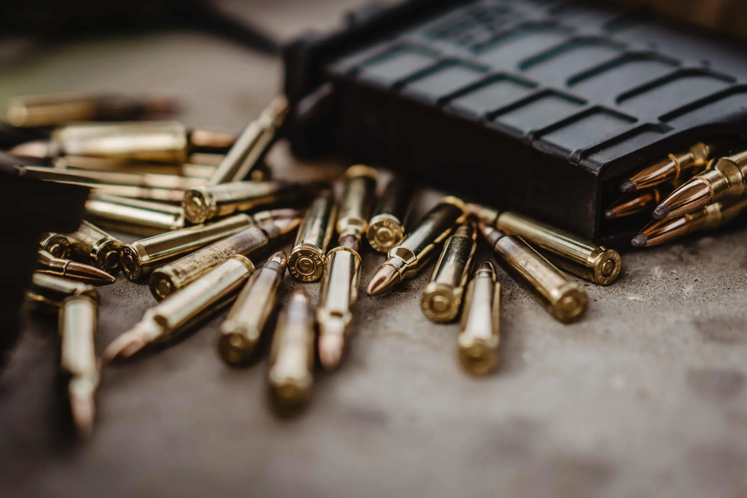 WHY 7.62 mm GUNS ARE BEAST IN CLOSE COMBAT? In Less Than Two Minutes